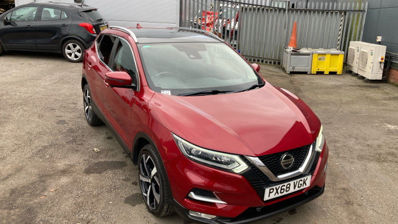 Nissan Qashqai 1.6 DiG-T Tekna 5dr Petrol Hatchback